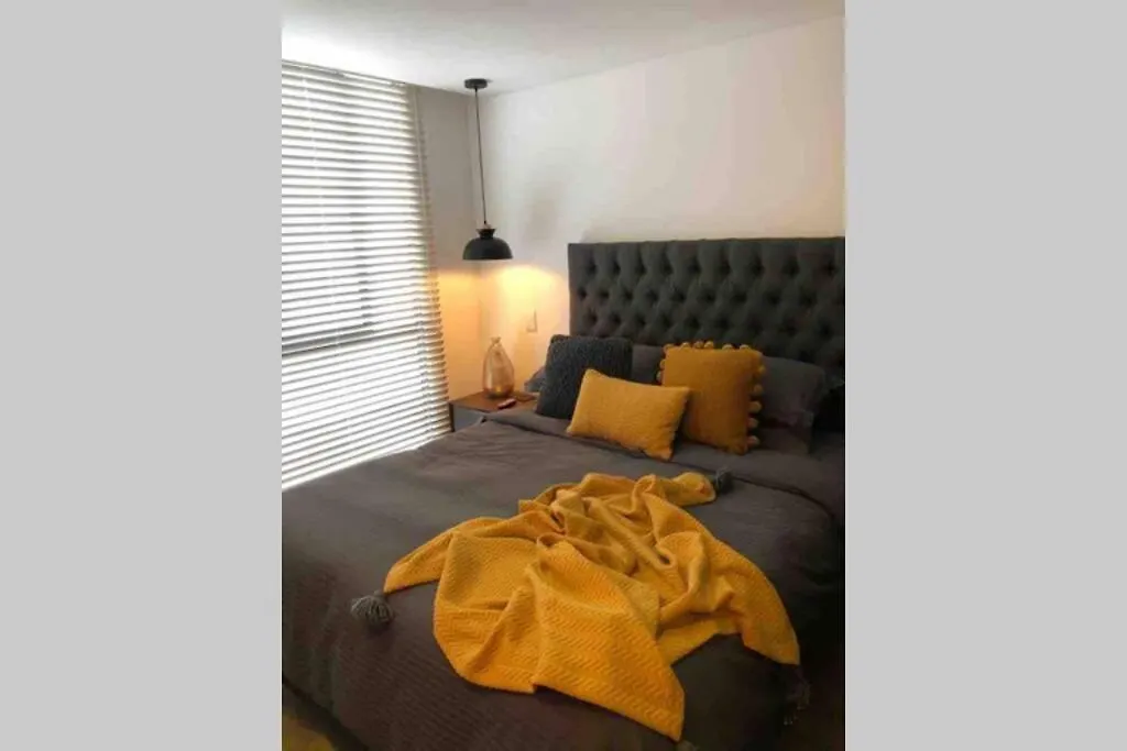 Apartaestudio Amoblado,Furnished Studio Apartment Bogotá